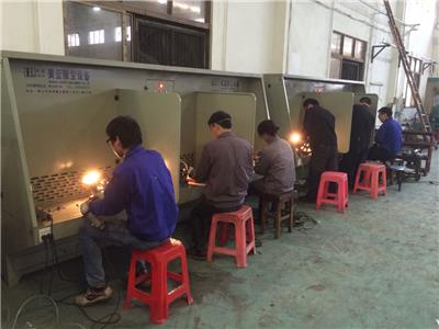 多工位打磨除尘器