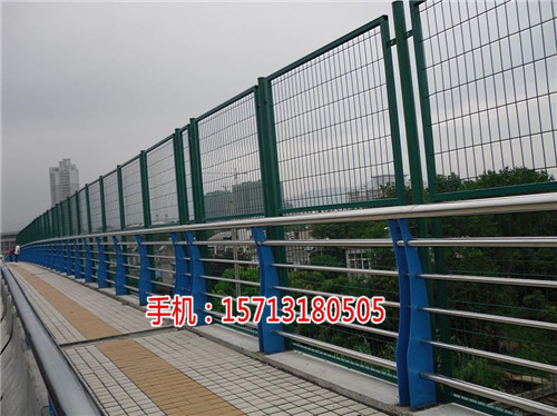 衢州高速防眩網(wǎng)多少錢(查看)_淮南公路護(hù)欄網(wǎng)價(jià)格(歡迎進(jìn)入