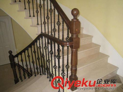 鐵藝扶手的優(yōu)點(diǎn)是什么