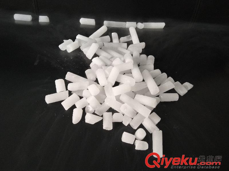 干冰清洗機廠家的產品在模具方面的應用