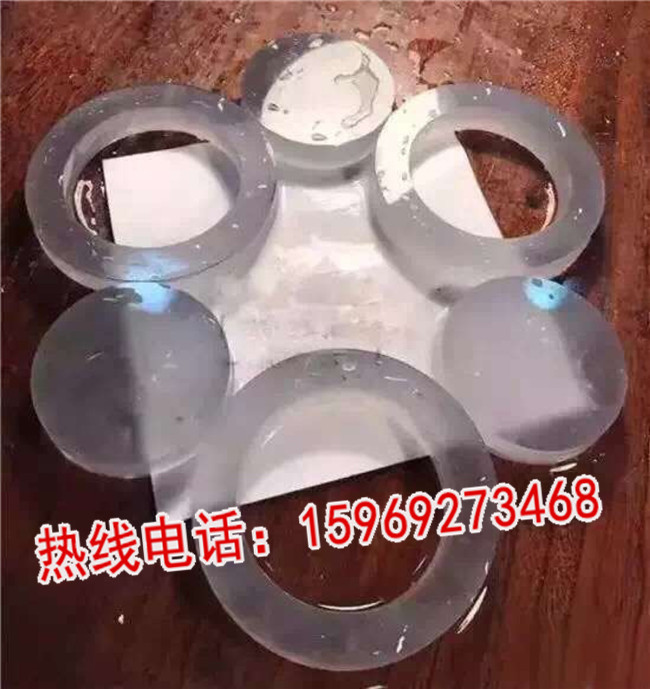 云南翡翠毛料原石