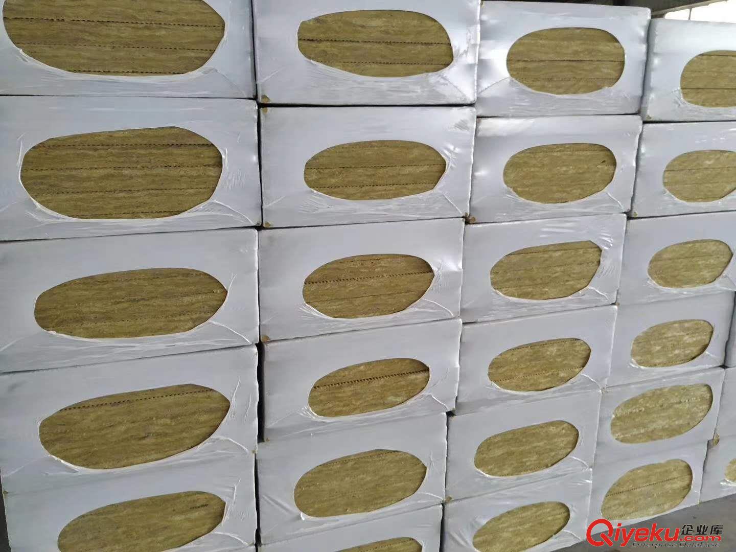 抹面巖棉板的價(jià)格
