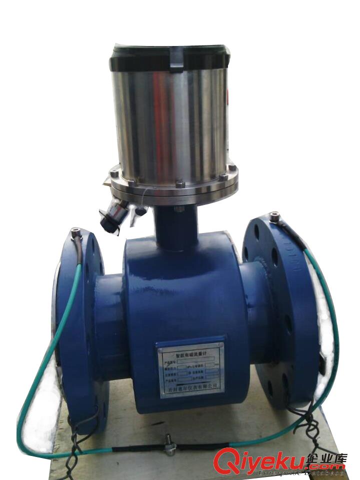 一體式電磁流量計現(xiàn)場顯示（瞬時流量、累積流量）電磁流量計原始圖片3