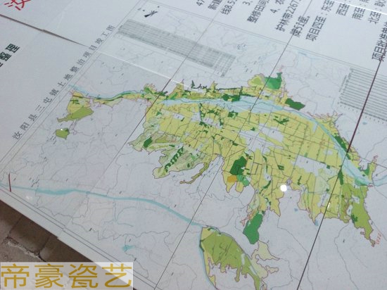 陶磁公告牌  什么地方能作農(nóng)綜合開發(fā)磁磚公告牌   