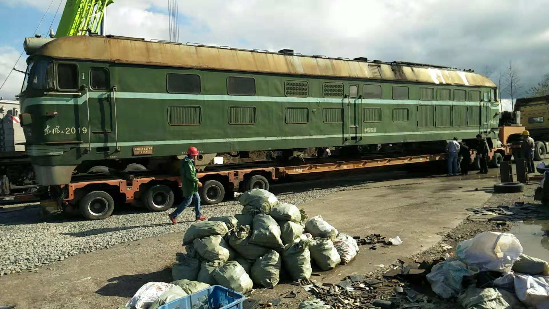 上海到廣西來賓物流專線—上海氣墊車運(yùn)輸公司歡迎您！