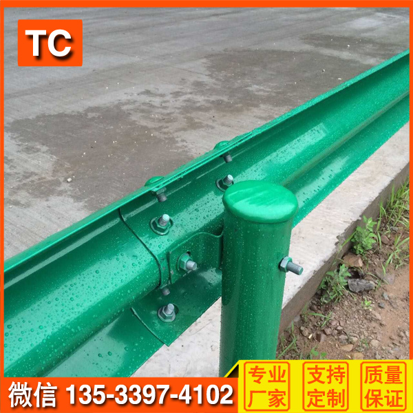 供應鄉(xiāng)村公路波形護欄 晟護防撞欄 結實耐用原始圖片2
