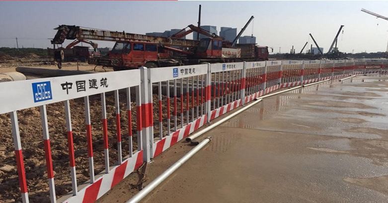 惠州度假村圍欄網樣式 彎頭邊框護欄網現貨 佛山工廠鐵絲網圍墻
