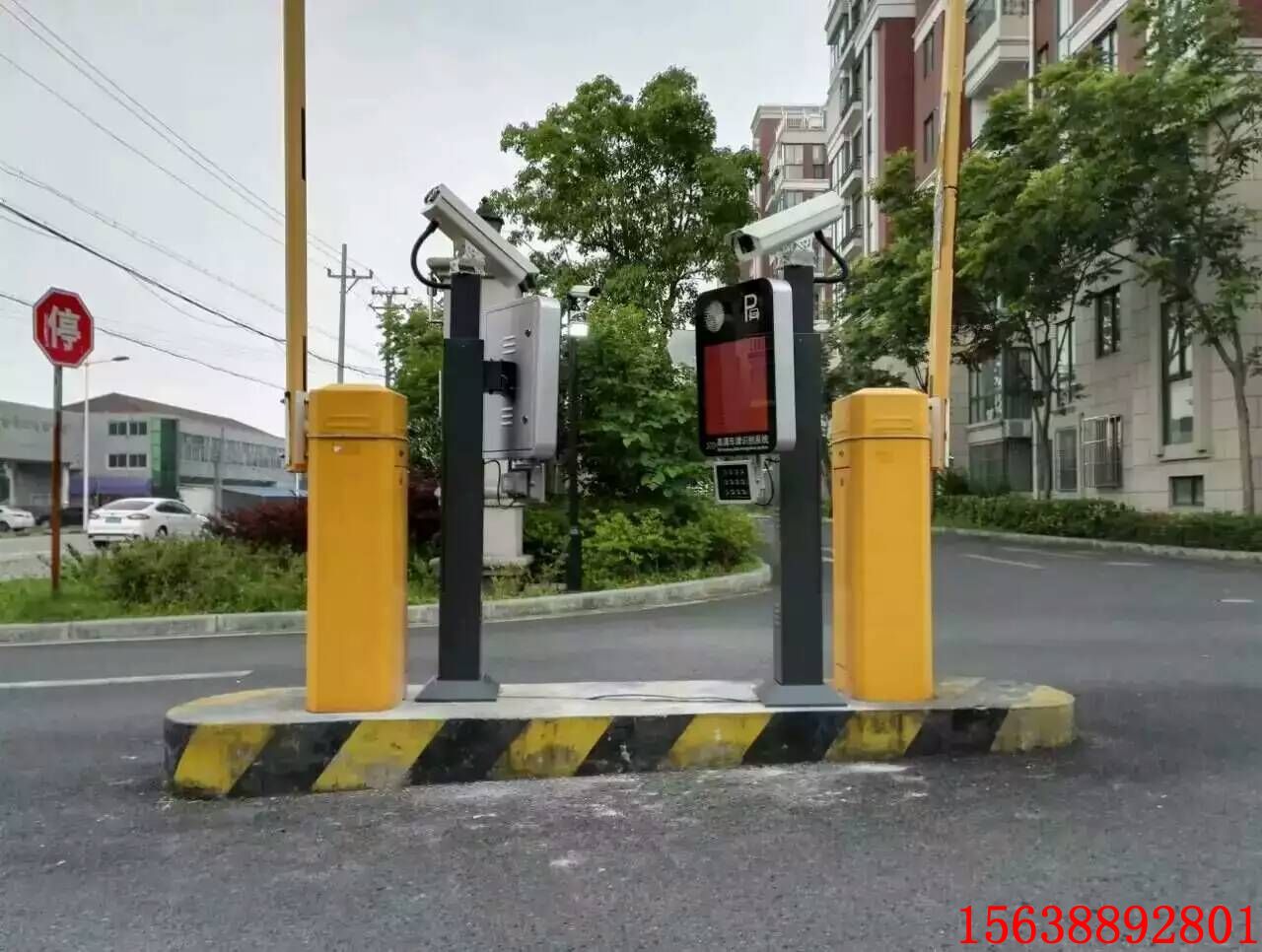 鶴壁停車場定位器安裝，鶴壁停車場交通設(shè)施，鶴壁車牌識(shí)別系統(tǒng)