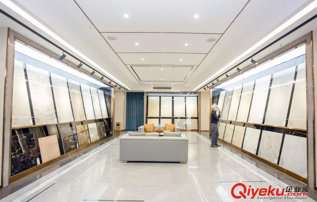 在羅定，擁有1300方瑪緹旗艦店是一種怎樣的體驗？
