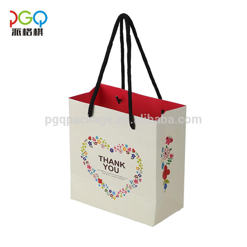 Customized low profit fancy foldable reusable paper bag