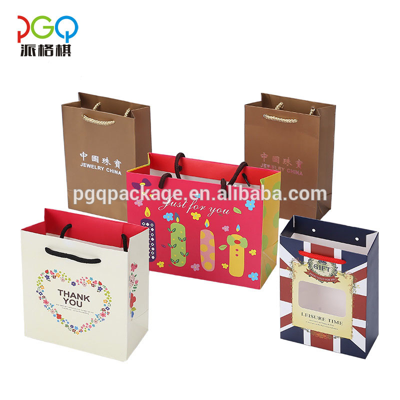 Custom printed recyclable shopping paper bag with handle