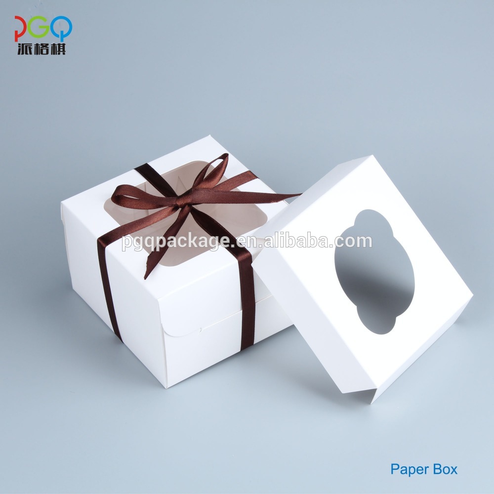 Customized Foldable White square cake box with clear window