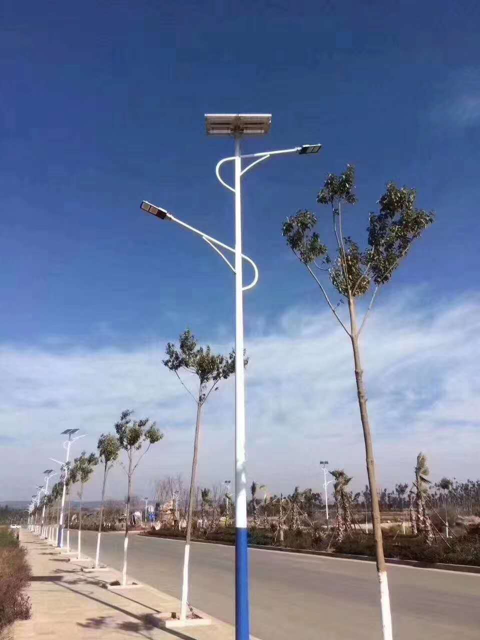 新疆太陽能路燈廠家直銷