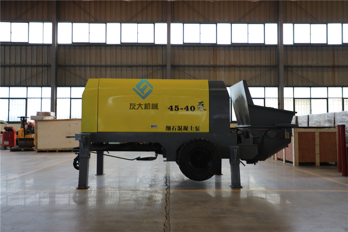 升降式料斗7.5kw二次構(gòu)造柱澆筑泵