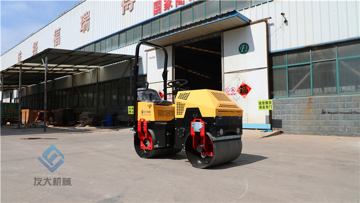 小型一噸座駕壓路機路面壓實回填壓路機 原始圖片2
