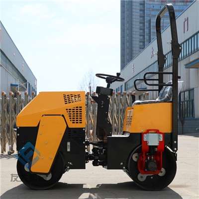 新一代座駕小型壓路機工程修補座駕壓路機原始圖片2