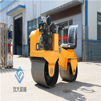 溝渠基礎回填壓路機多少錢一臺價格實惠 