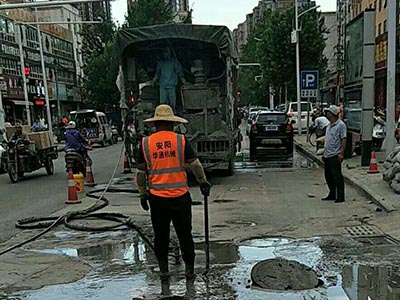 湖北公路压浆公司_华通机械_压浆施工队