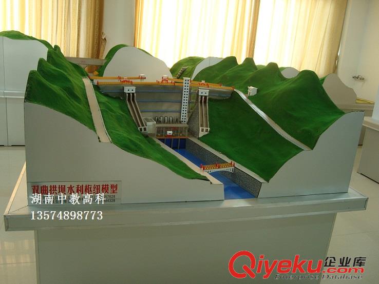 供應瀏陽中科全透明混流式水輪發電機組模型（過水發電展示）