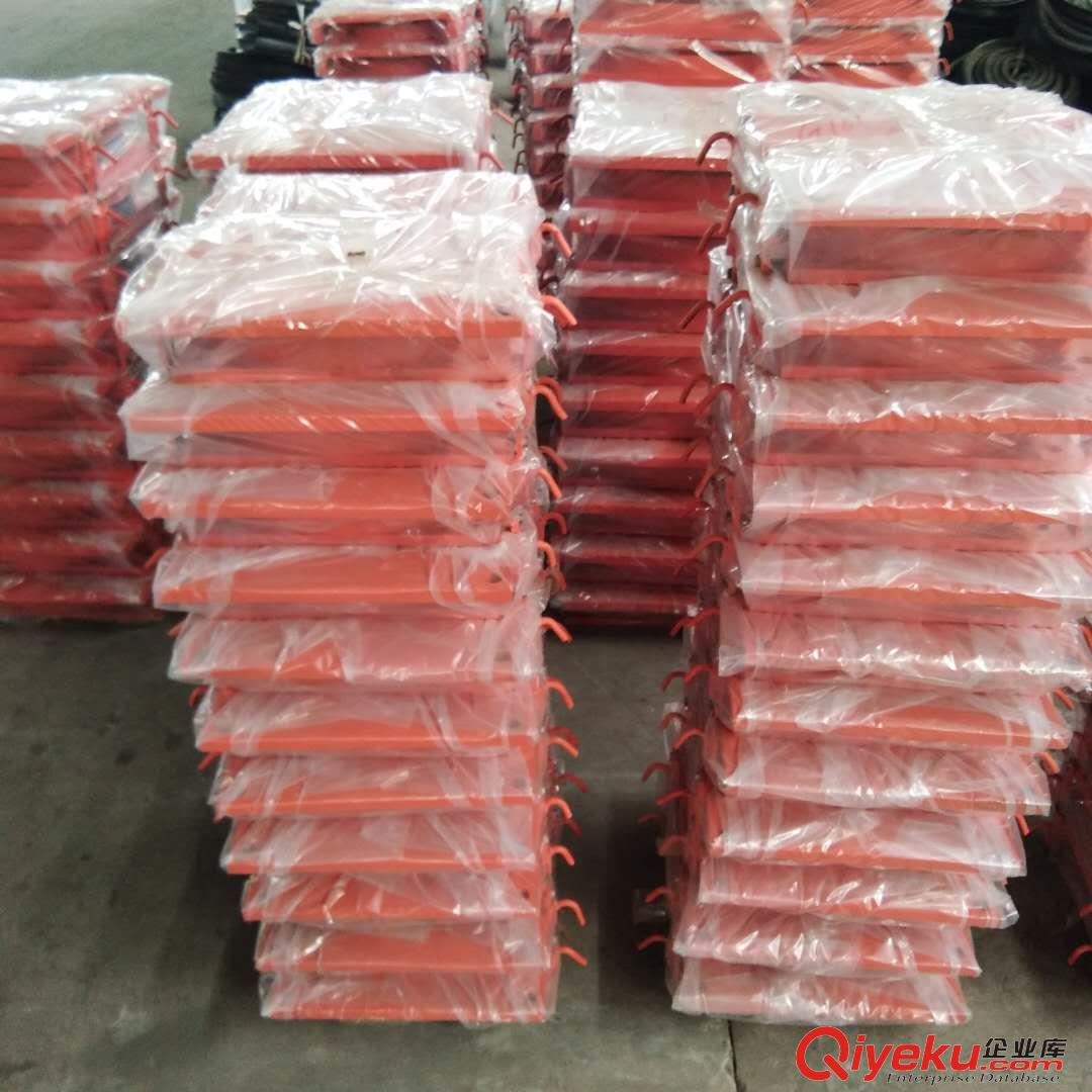 SH-PZ盆式橡膠支座