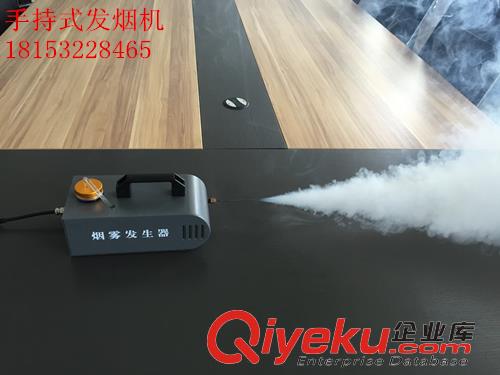無菌實驗室層流測試小型煙機車間氣流走向檢測噴煙機白色煙霧設備原始圖片2