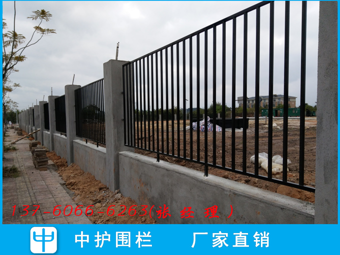 小區(qū)鋅鋼圍欄規(guī)格 公園鐵藝欄桿施工方案 港口圍墻護欄防爬防盜