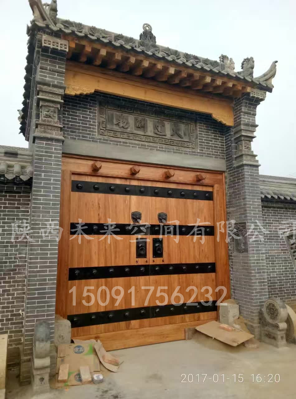 西安仿古大門供應 ，老榆木大門，做舊大門，別墅木門，定做詢價，廠家直銷原始圖片2