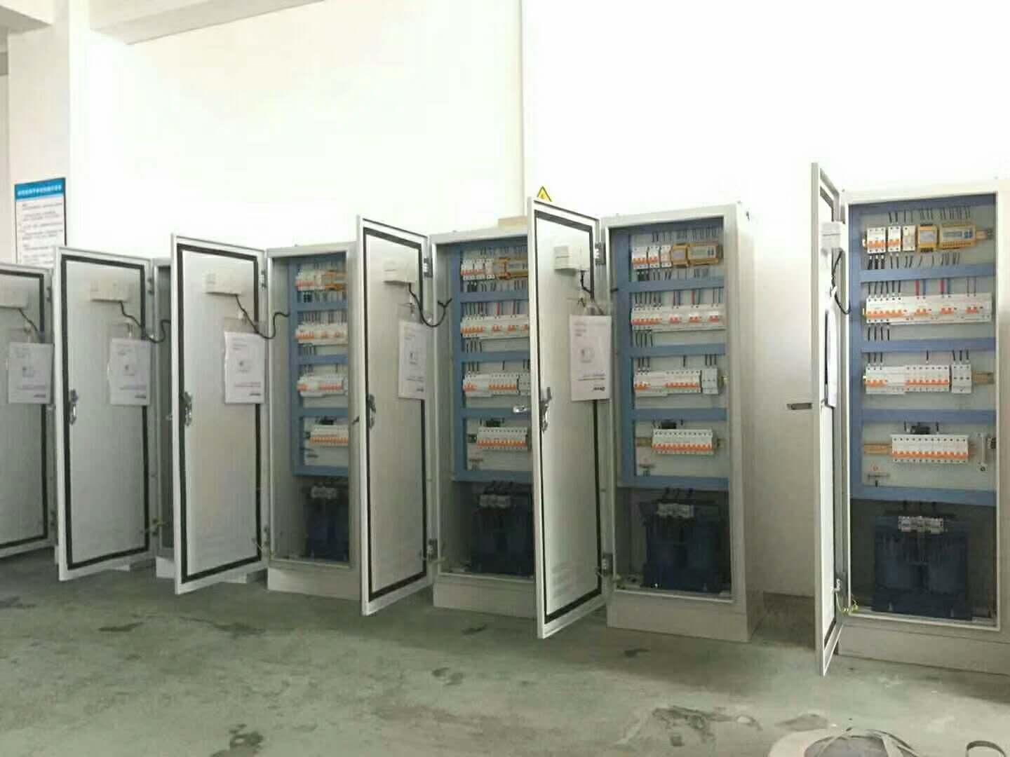 ES710  MIT710  德越 供應 IT配電系統絕緣監測裝置VNTRO8原始圖片3
