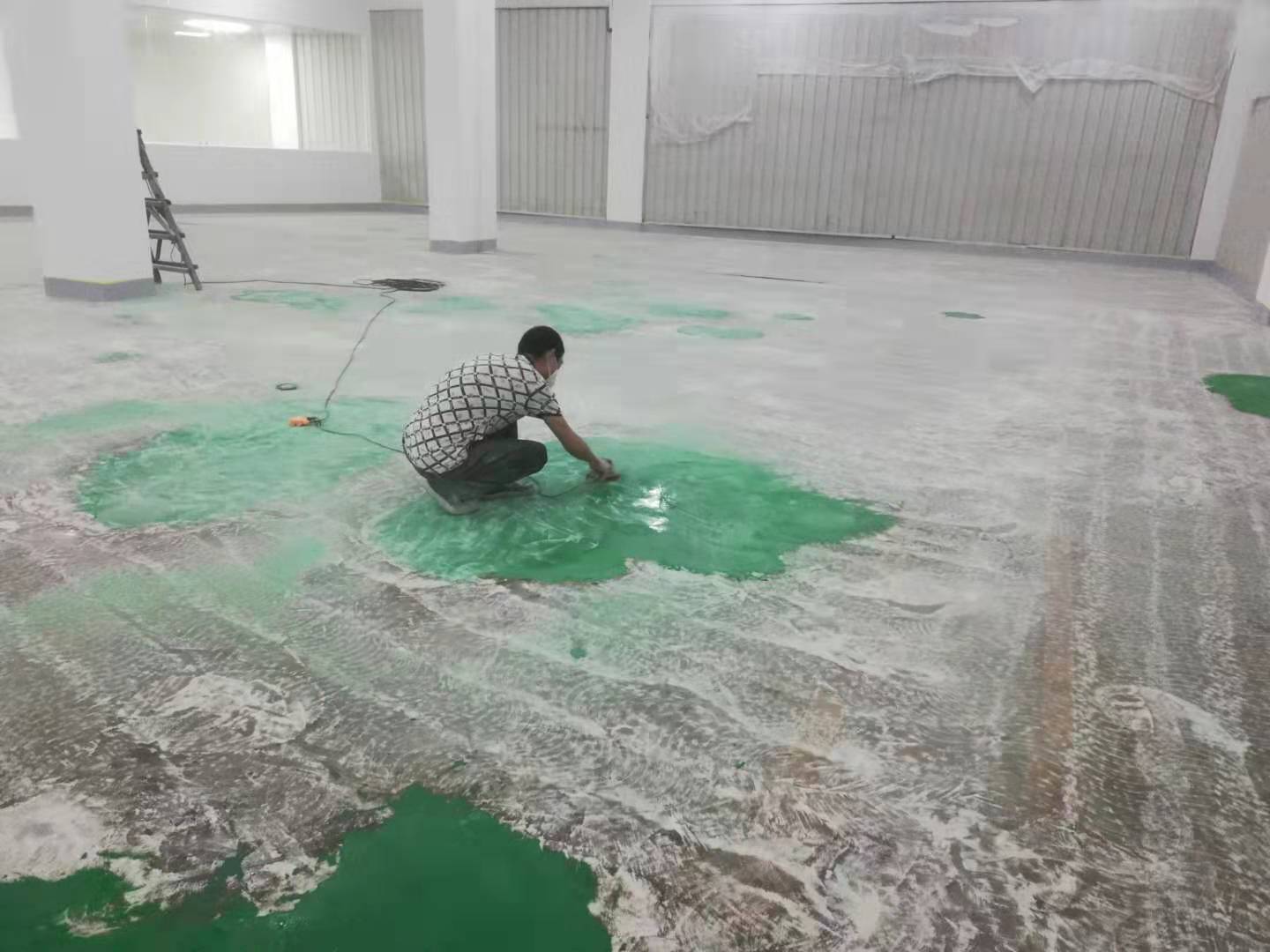 實用型三水地坪漆施工報價樂平大塘無塵車間環氧地坪漆翻新修補 	 