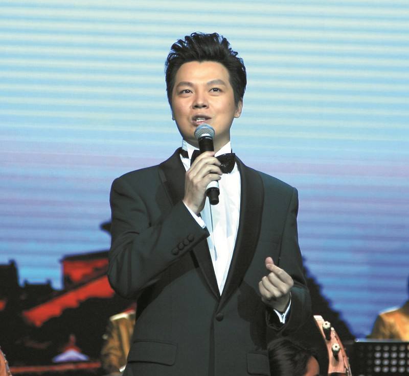 任魯豫經(jīng)紀(jì)人13816363430代言商演出場(chǎng)費(fèi)及檔期安排歡迎聯(lián)系原始圖片3