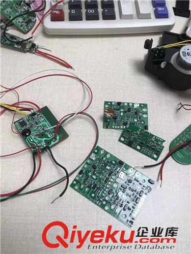 AL1540是一款專為升壓、升降壓開 關電源設計的專用 DC-DC原始圖片3